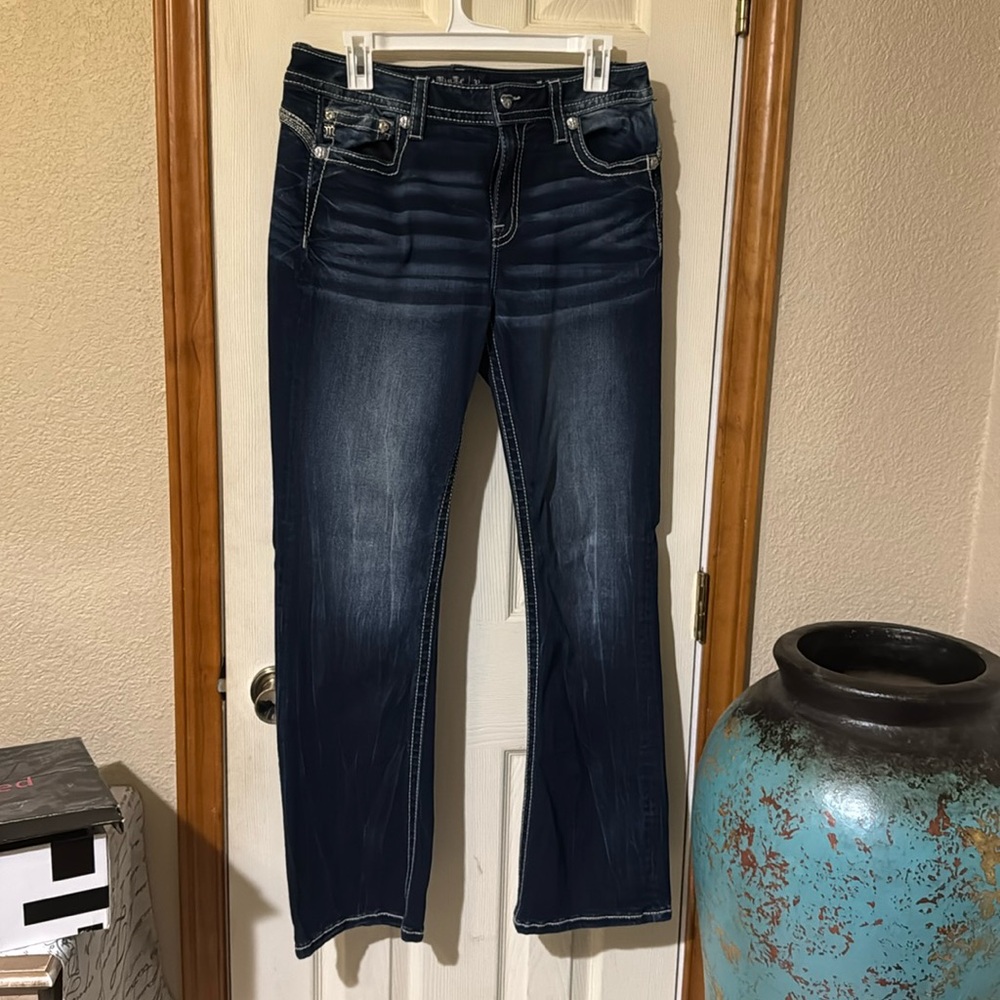Miss Me jeans size 32x32 mid rise tailored boot, wore only once